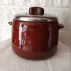 1950's Vintage Bean Pot